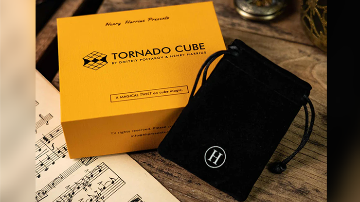 Tornado Cube - Dmitry Polyakov y Henry Harrius