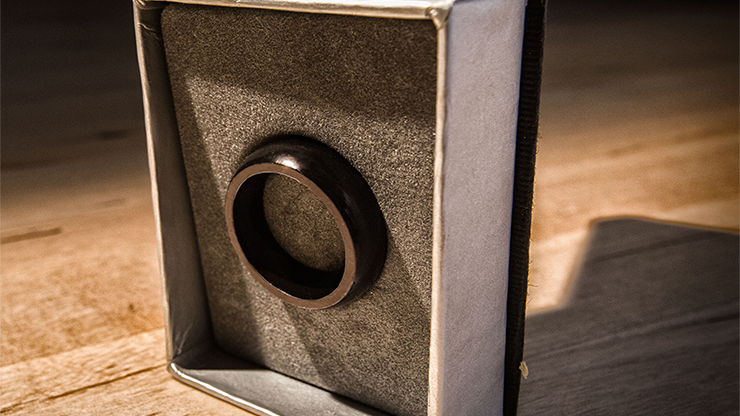 Kinetic PK Ring (Negro) Curved size 9 by Jim Trainer